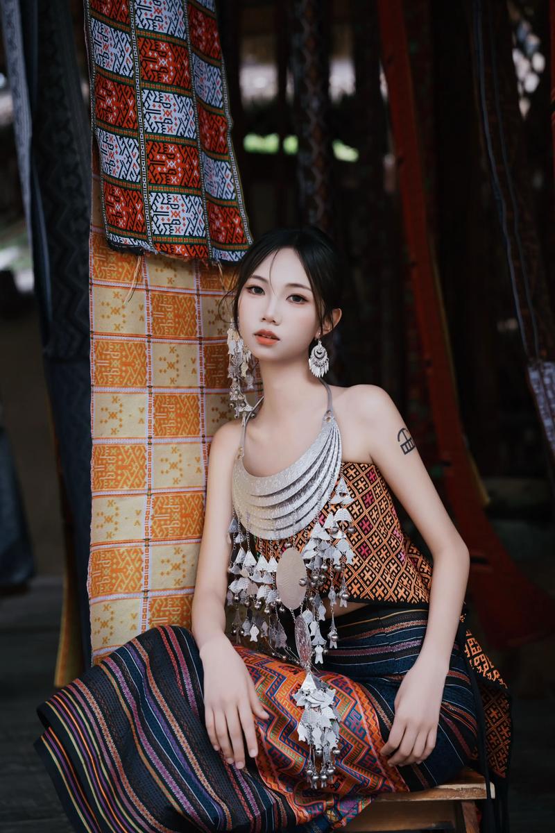 海口银饰的魅力：传统与时尚的完美碰撞